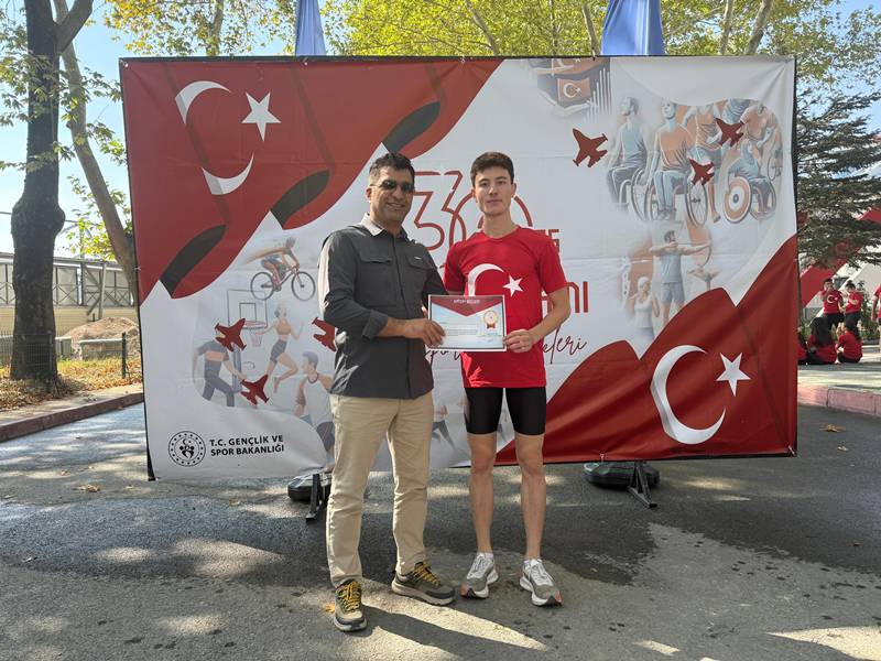 30 Ağustos Zafer Koşusu Gerçekleştirildi (4)