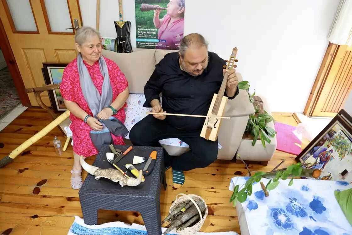 Atık Malzemelerden Doğan Ezgiler2