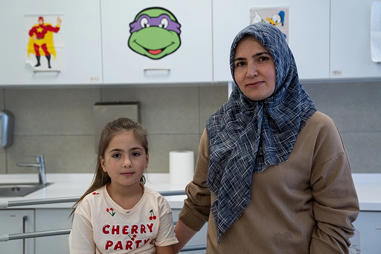 Düğündeki Duman Kazasında Yaralanan Çocuk 7 Operasyonla Iyileşti (2)