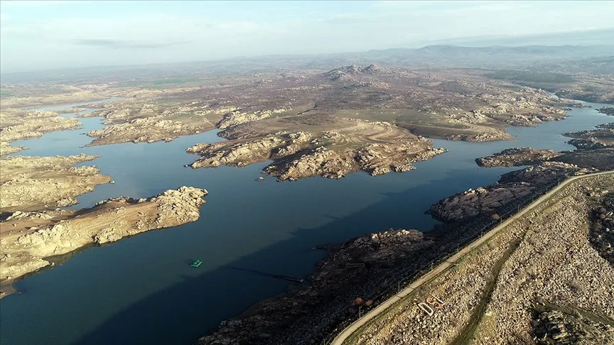 Edirne Süloğlu Barajı’nda Su Seviyesi Yüzde 20’Ye Düştü (3)