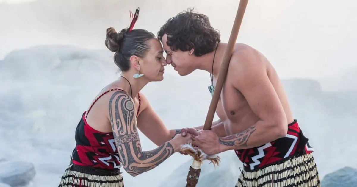 Farklı Ülkelerdeki Ilginç Selamlaşma Kültürleri2