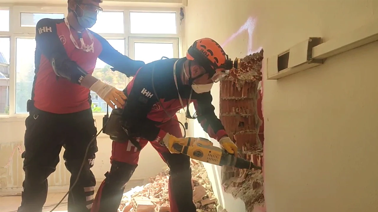 Kütahya İhh Ekibi, Ankara’da Arama Kurtarma Tatbikatına Katıldı6