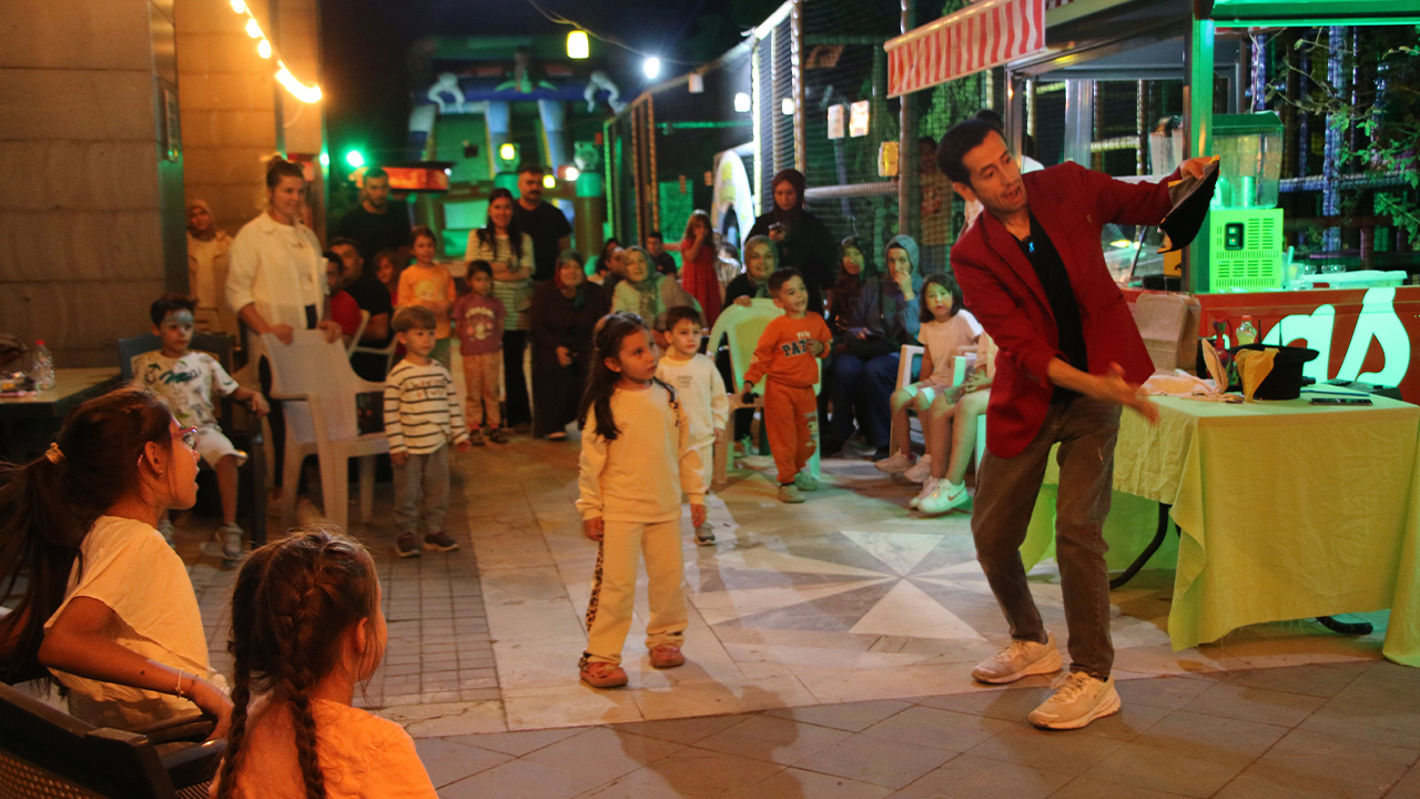 Kütahya Kent Park’ta Illüzyon Gösterisine Büyük Ilgi7