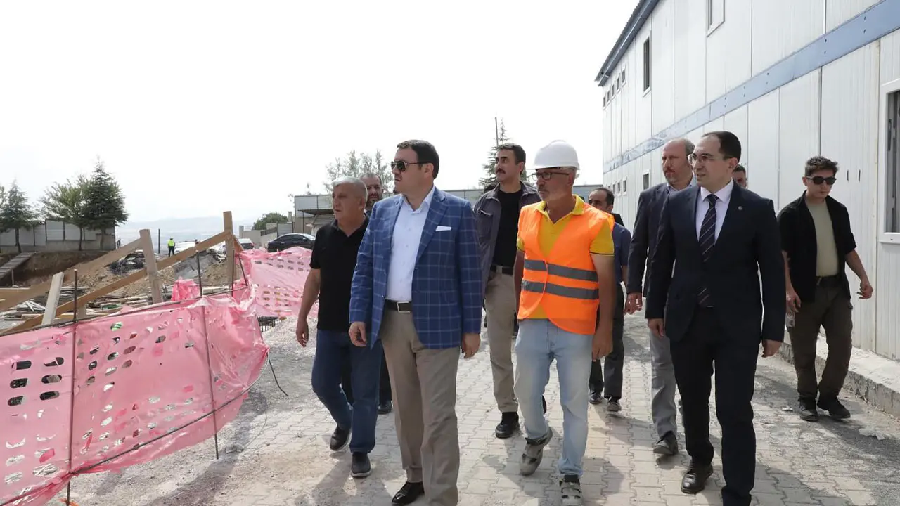 Kütahya Tavşanlı’da Hastane Ek Hizmet Binası Yükseliyor4