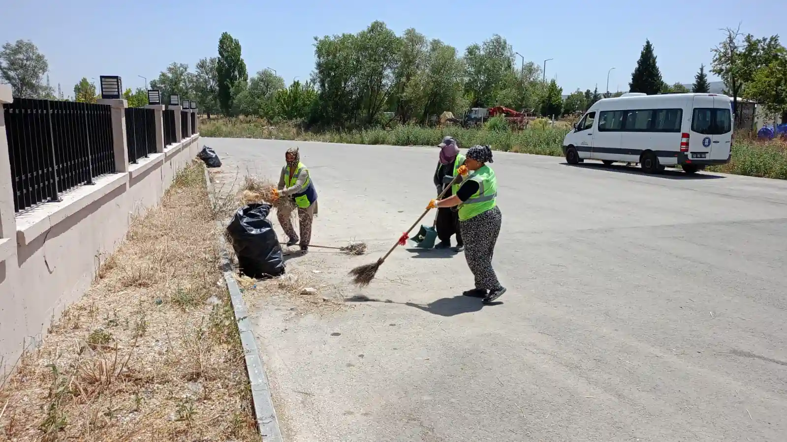 Kütahya Yoncalı’da Temizlik Çalışmaları Tamamlandı