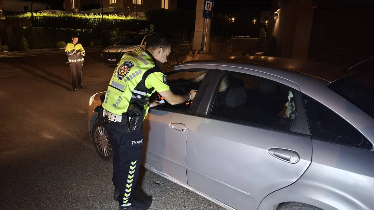 Kütahya’da Alkollü Sürücü Polisten Kaçamadı5