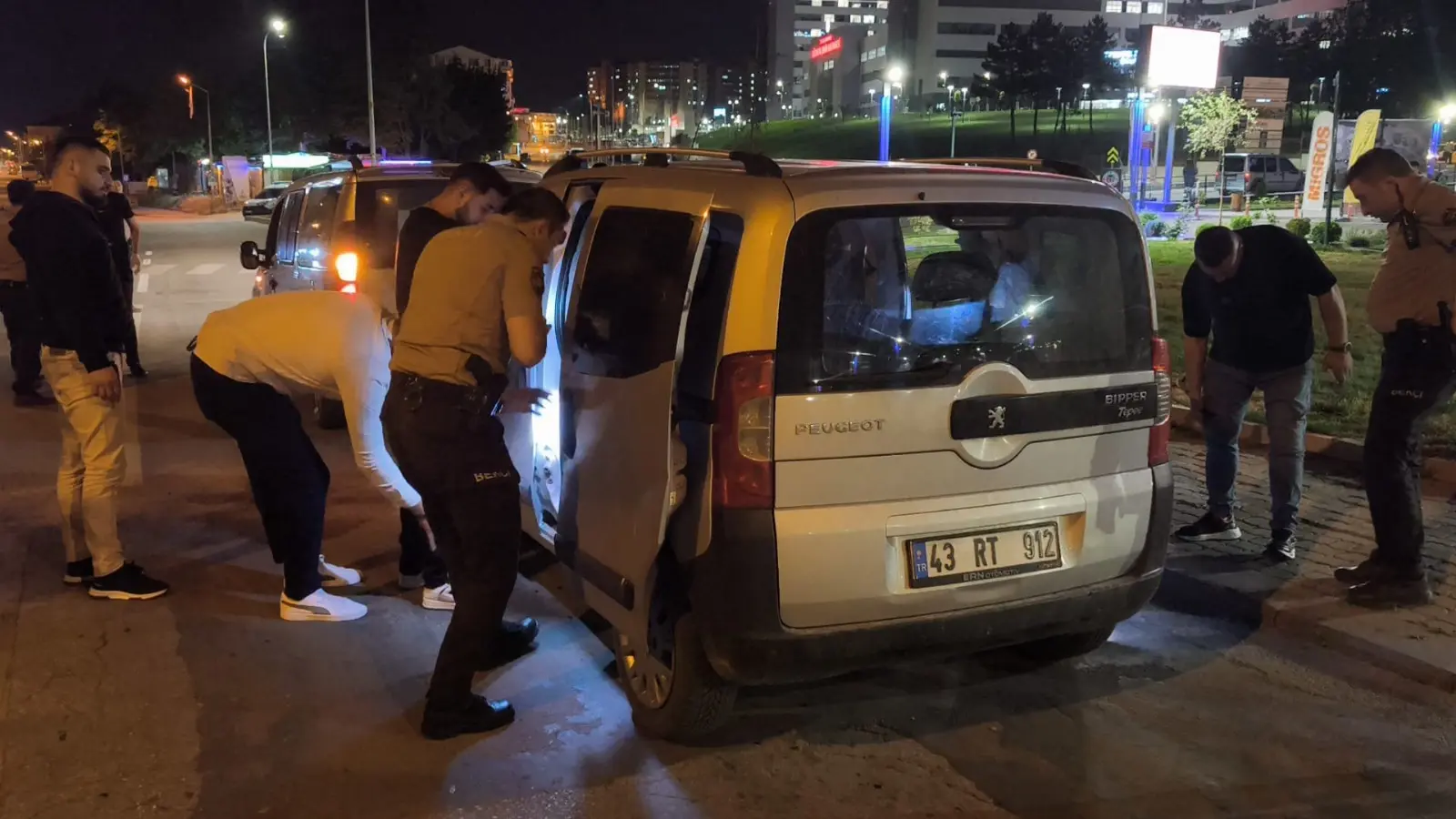 Kütahya’da Huzur Denetimleri Hız Kesmeden Sürüyor (1)