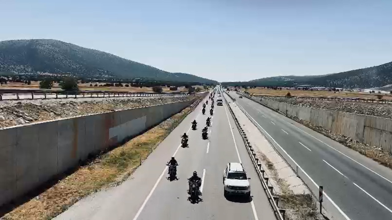 Kütahya’da Motosiklet Tutkunları 30 Ağustos Kortejinde Buluştu3