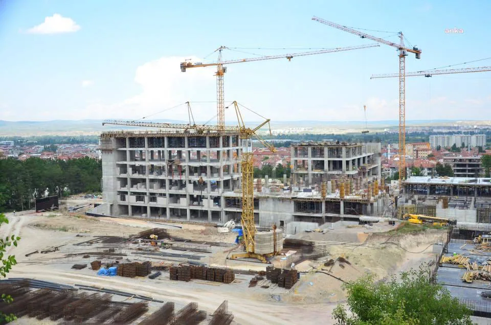 Kütahya’da Yapı Ruhsatı Verilen Daire Sayısı Belli Oldu1