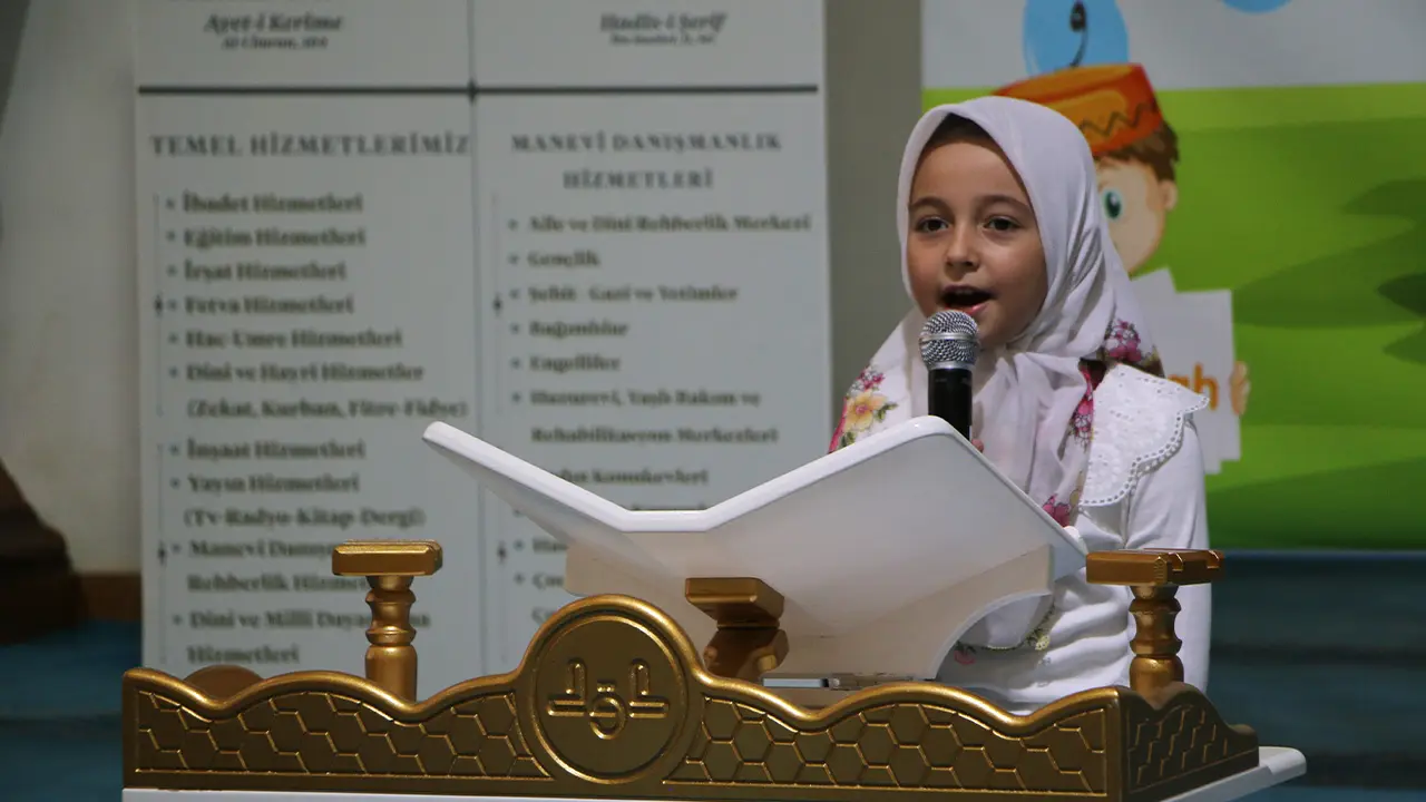 Kütahya'da Yaz Kur’an Kurslarında Görkemli Kapanış Programı Yapıldı4