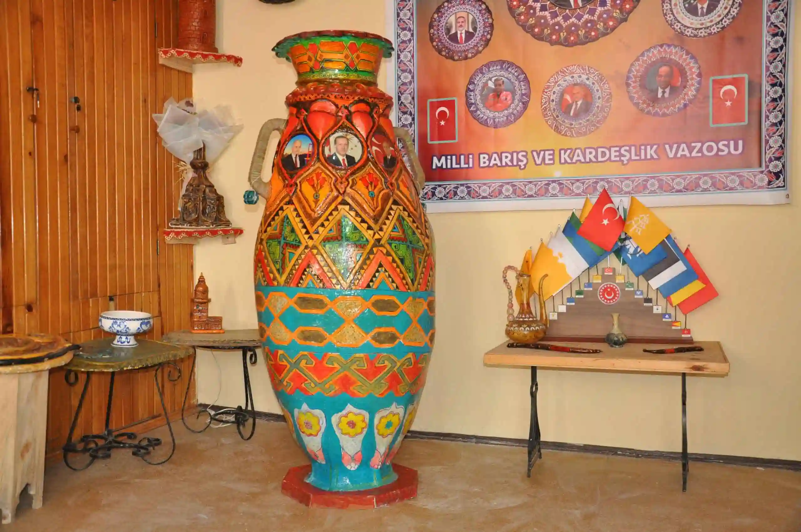 Kütahyalı Çini Sanatçısından “ Terörsüz Türkiye”Ye Destek5