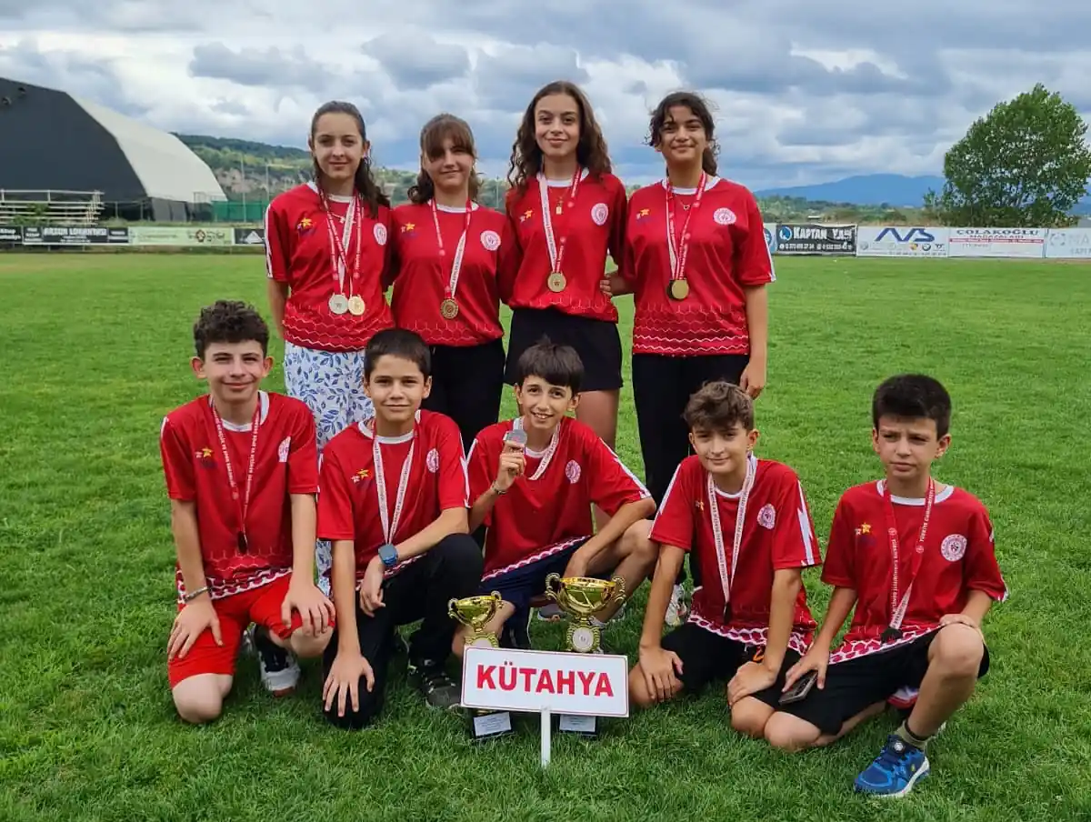 Kütahyalı Oryantiring Sporcuları, Türkiye Şampiyonu1