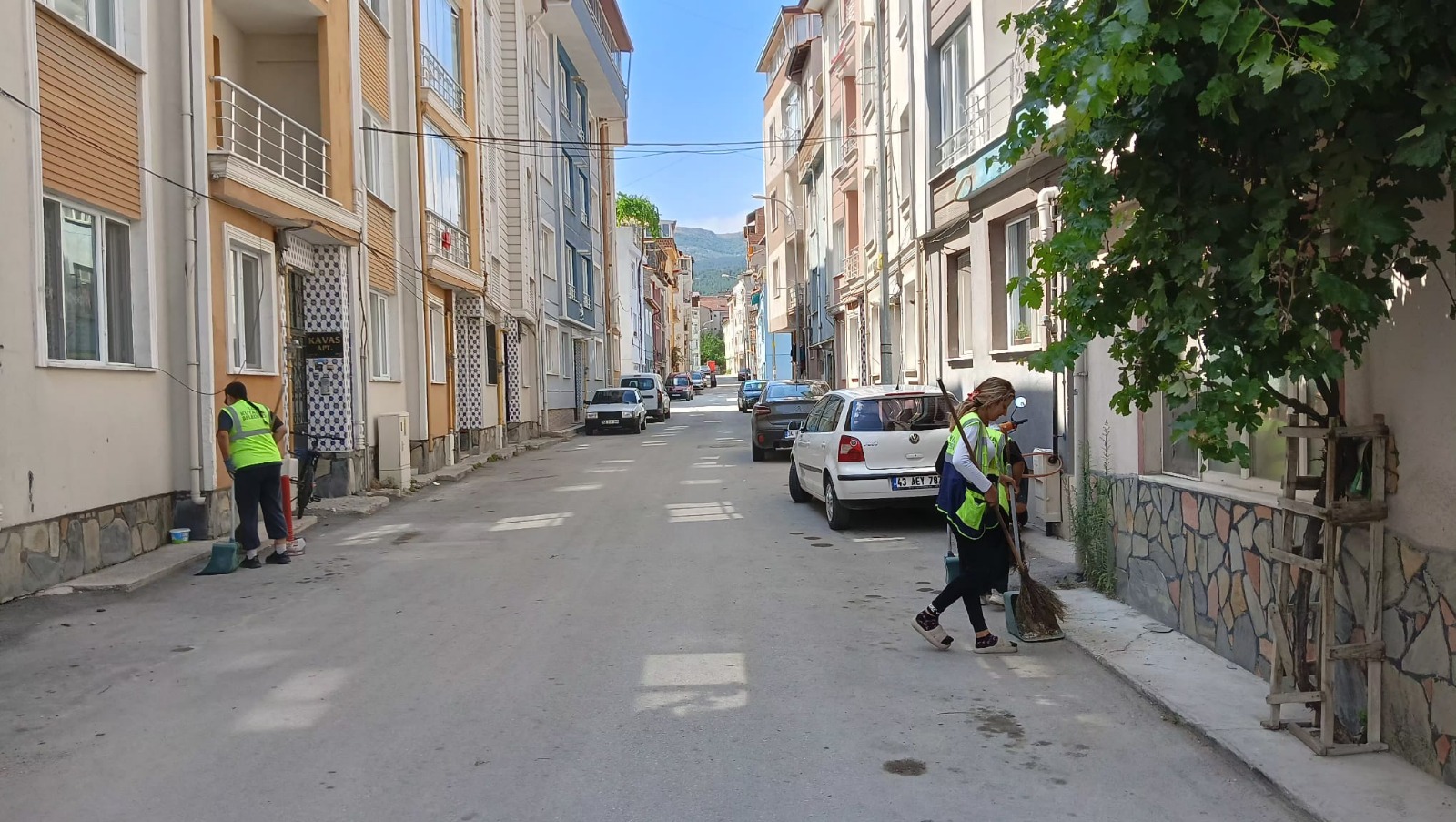 Meydan Mahallesi’nde Kapsamlı Temizlik Çalışması3