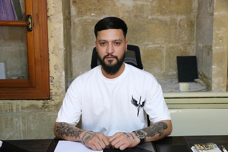 Uyuşturucudan Kurtuldu, Şimdi Bağımlılara Danışmanlık Yapıyor (1)