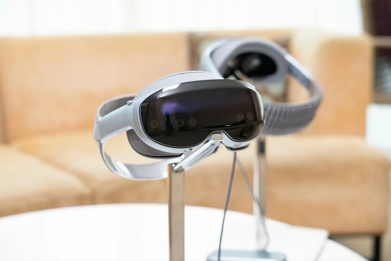 Vivo 8K Gerçeklik Gözlüğünü Tanıttı2