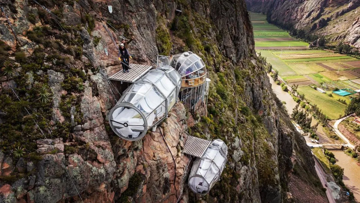 Yükseklerde Benzersiz Bir Konaklama Deneyimi1