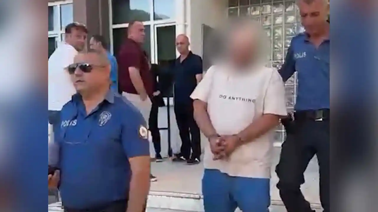 Aydın’da Süt Kamyonunun Altında Kalan Çocuk Öldü2