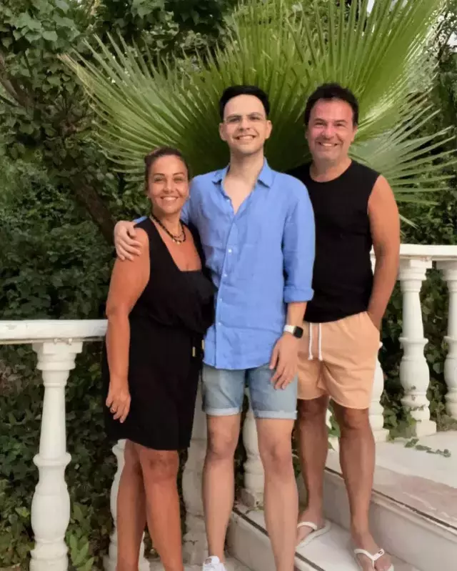 Cicek Dilligil In Oglu Cinsiyet Degisimiyle 19057452 6435 M