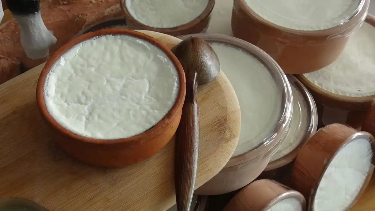 Ciltten Kemik Sağlığına Yoğurt Tüketmenin 5 Önemli Faydası