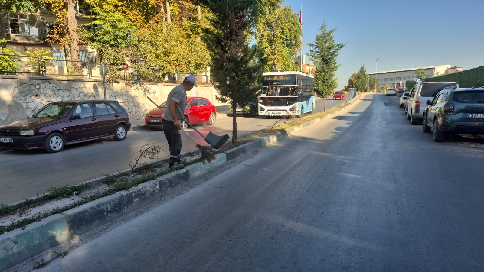 Garaj Yolu Caddesinde Genel Temizlik Yapıldı3