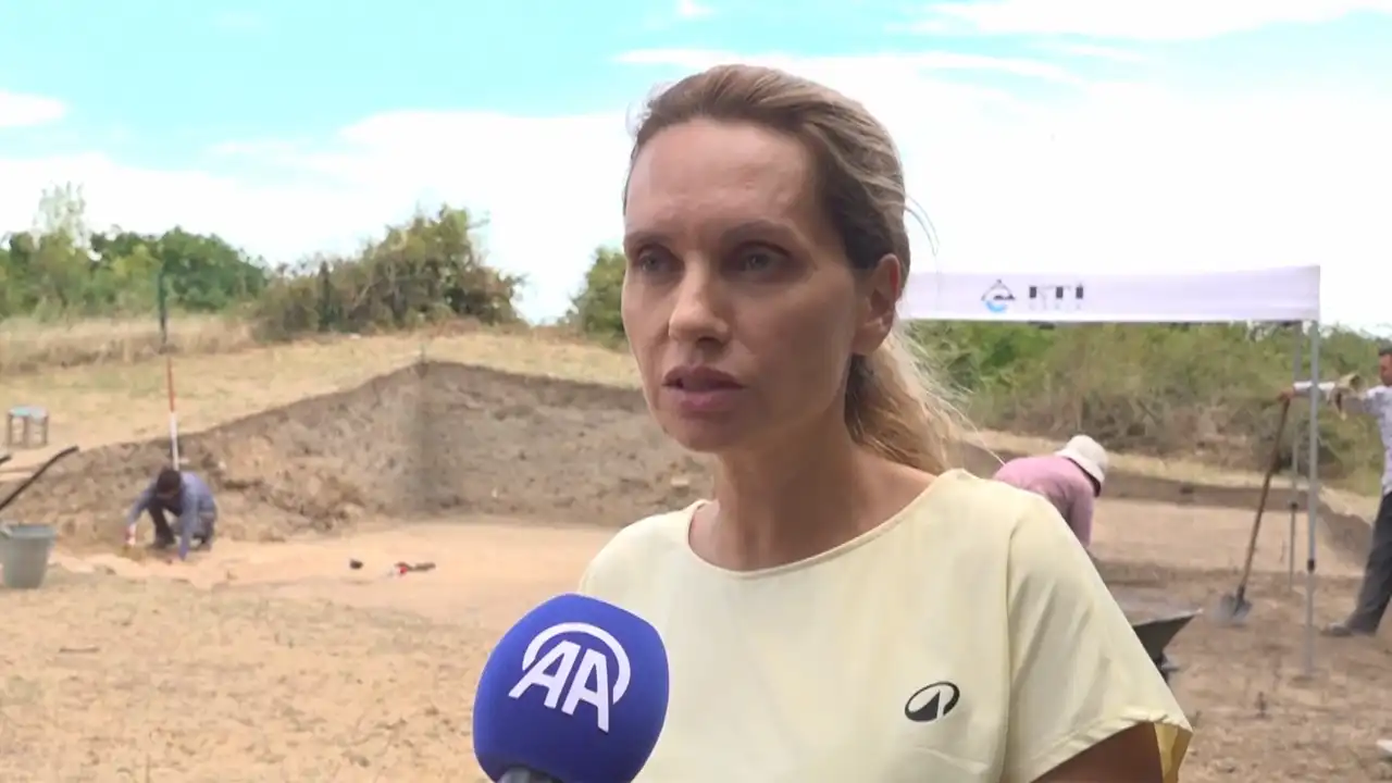 İkiztepe Höyüğü Kazılarında 4 Bin Yıllık Midye Kabukları Bulundu1