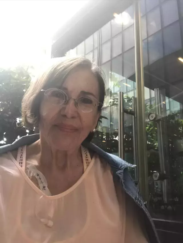 Kanserle Savasan Gul Onat Duman Son Halini 19052872 1765 M