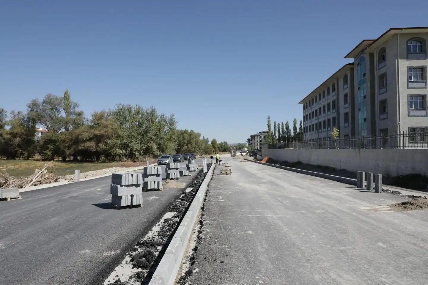 Kütahya Valisi Işın, Kavşak Çalışmalarını Inceledi