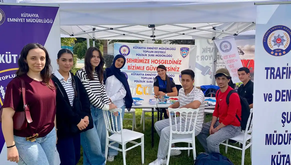 Kütahya’da 300 Üniversite Öğrencisi Bilgilendirildi 2