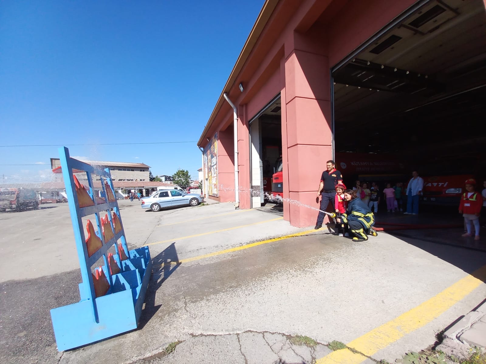 Kütahya’da Anaokulu Öğrencileri, Itfaiyeci Oldu (5)