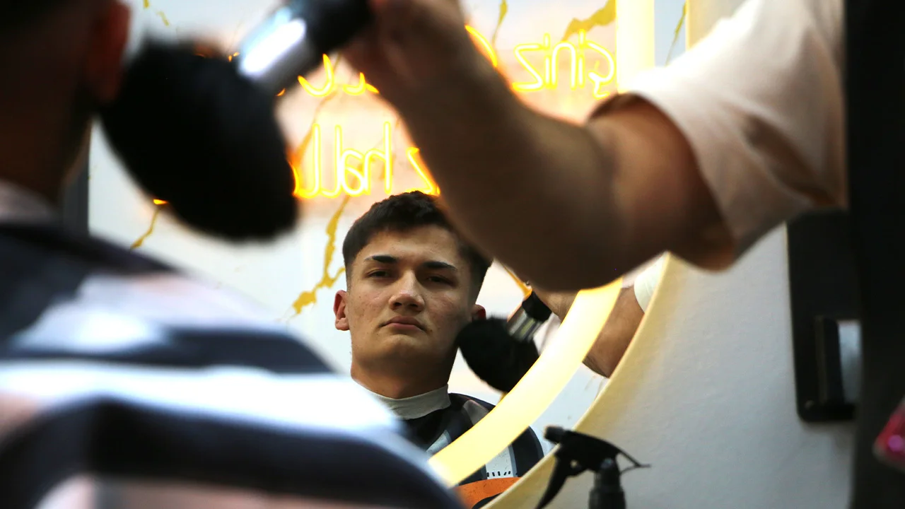 Kütahya’da Kuaförlerden Öğrencilere Müjde4