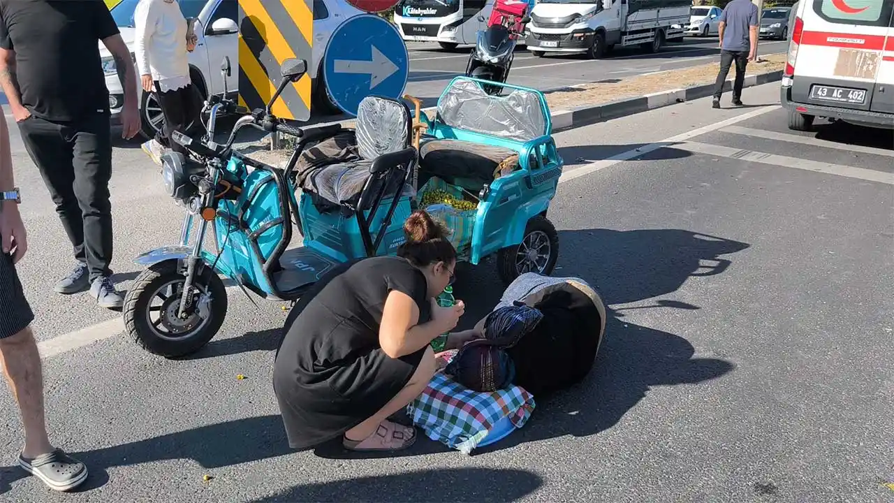 Kütahya'da Motosikletler Çarpıştı, Yaralılar Var4