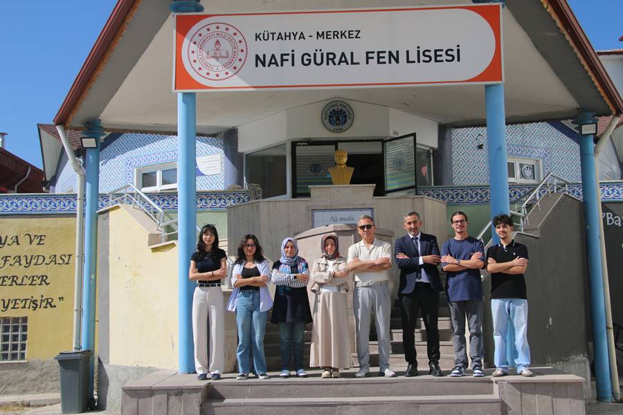 Kütahya’da Nafi Güral Fen Lisesi, Yeni Ilk Sıralarda (10)