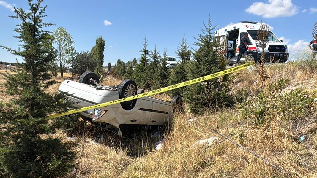 Kütahya'da Otomobilin Çarptığı Jandarma Personeli Şehit Oldu (3)