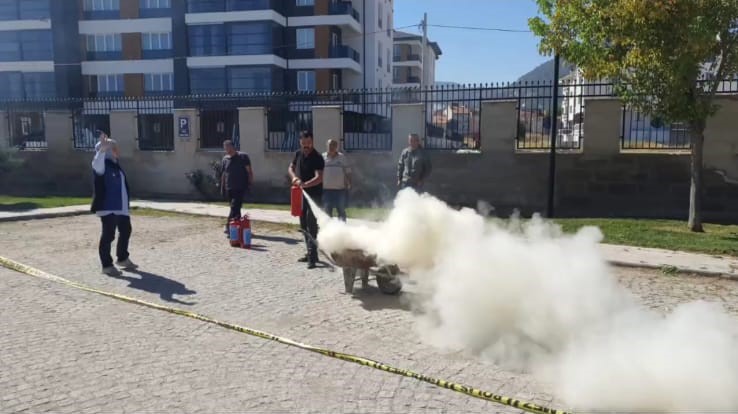 Kütahya’da Polislere Afet Farkındalık Eğitimi (2)