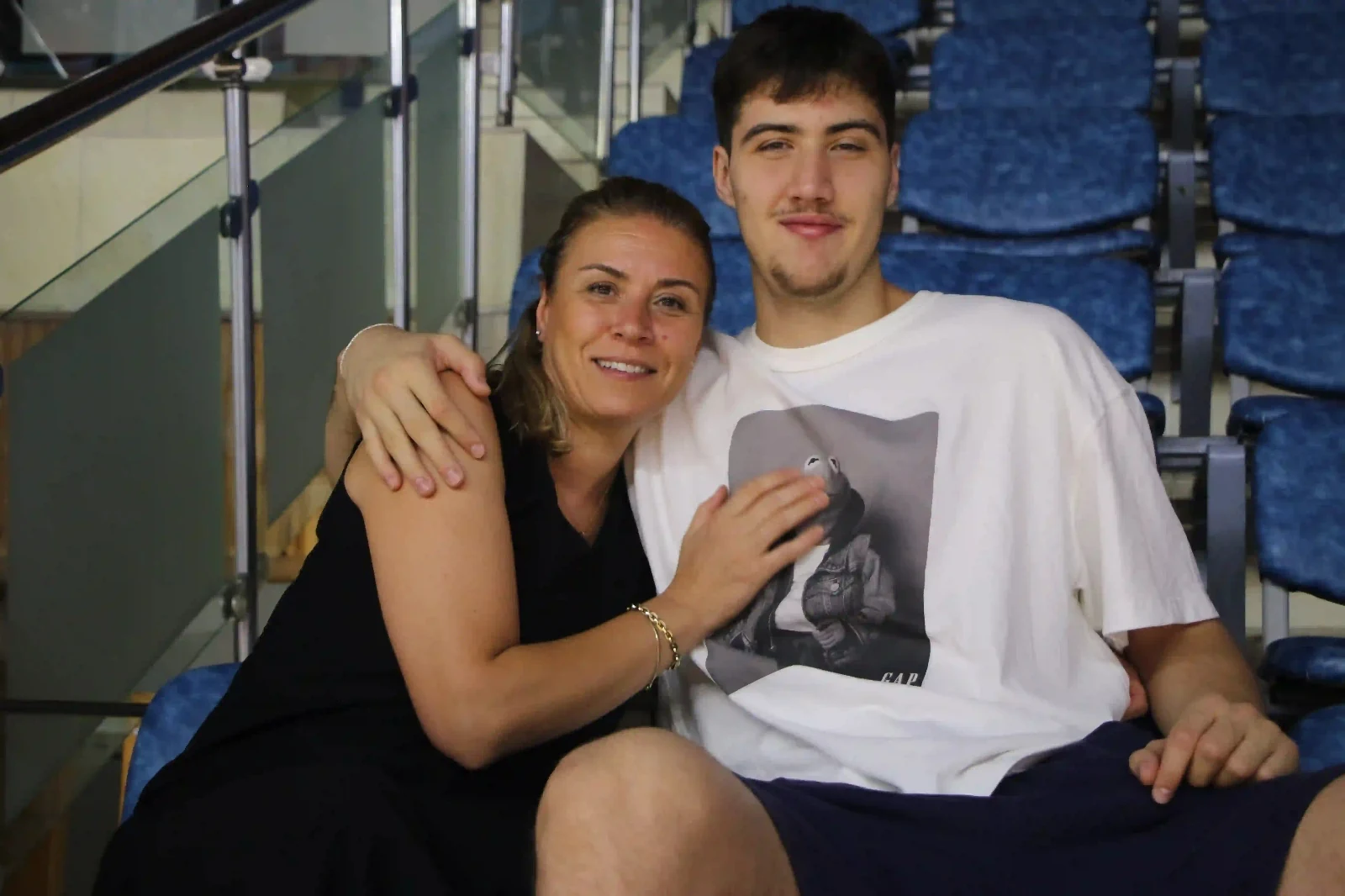 Kütahyalı Basketbolcu Genç Eren Amerika Yolcusu 4