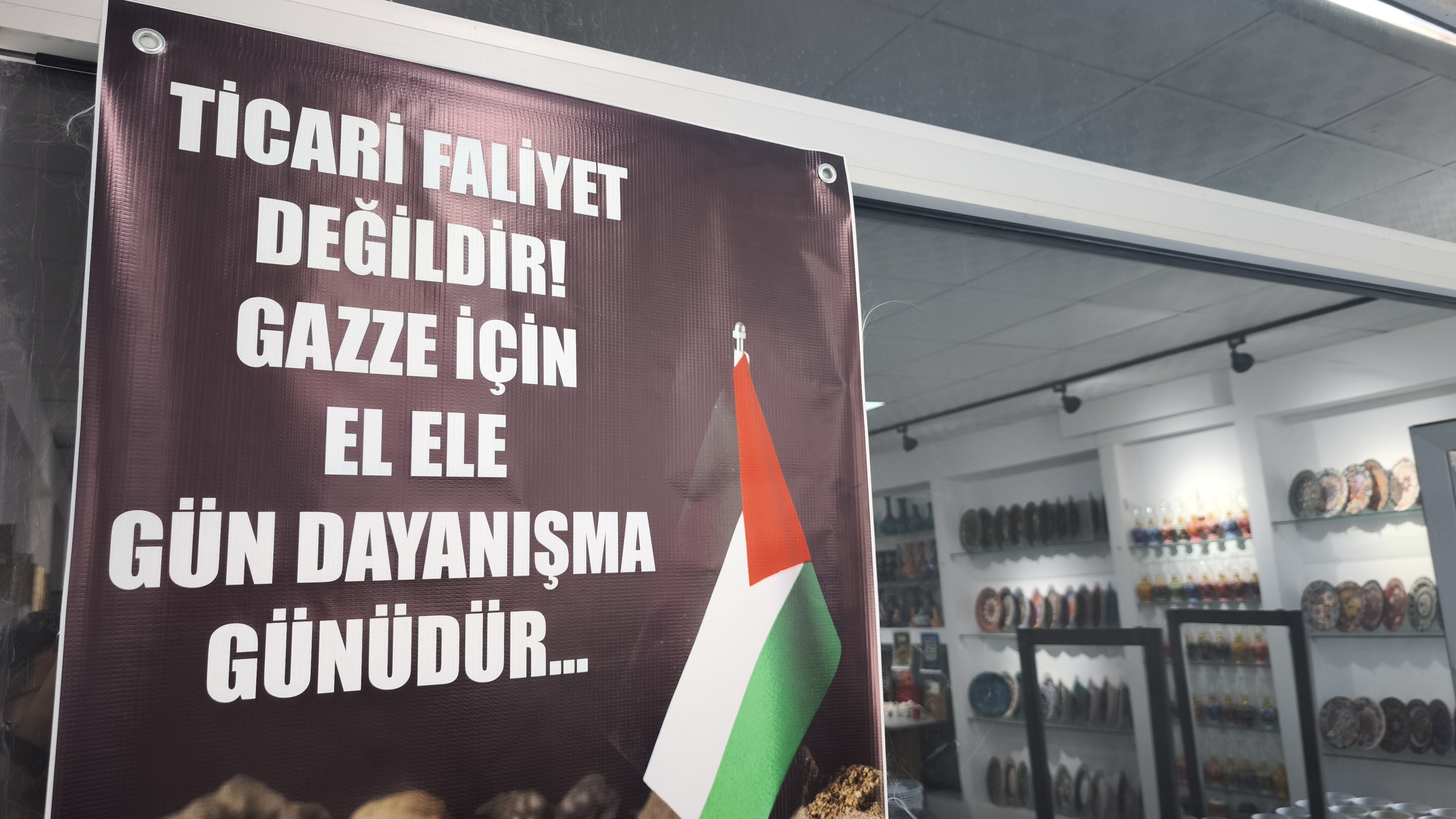 Kütahyalı Esnaf Yürekleri Isıttı (2)