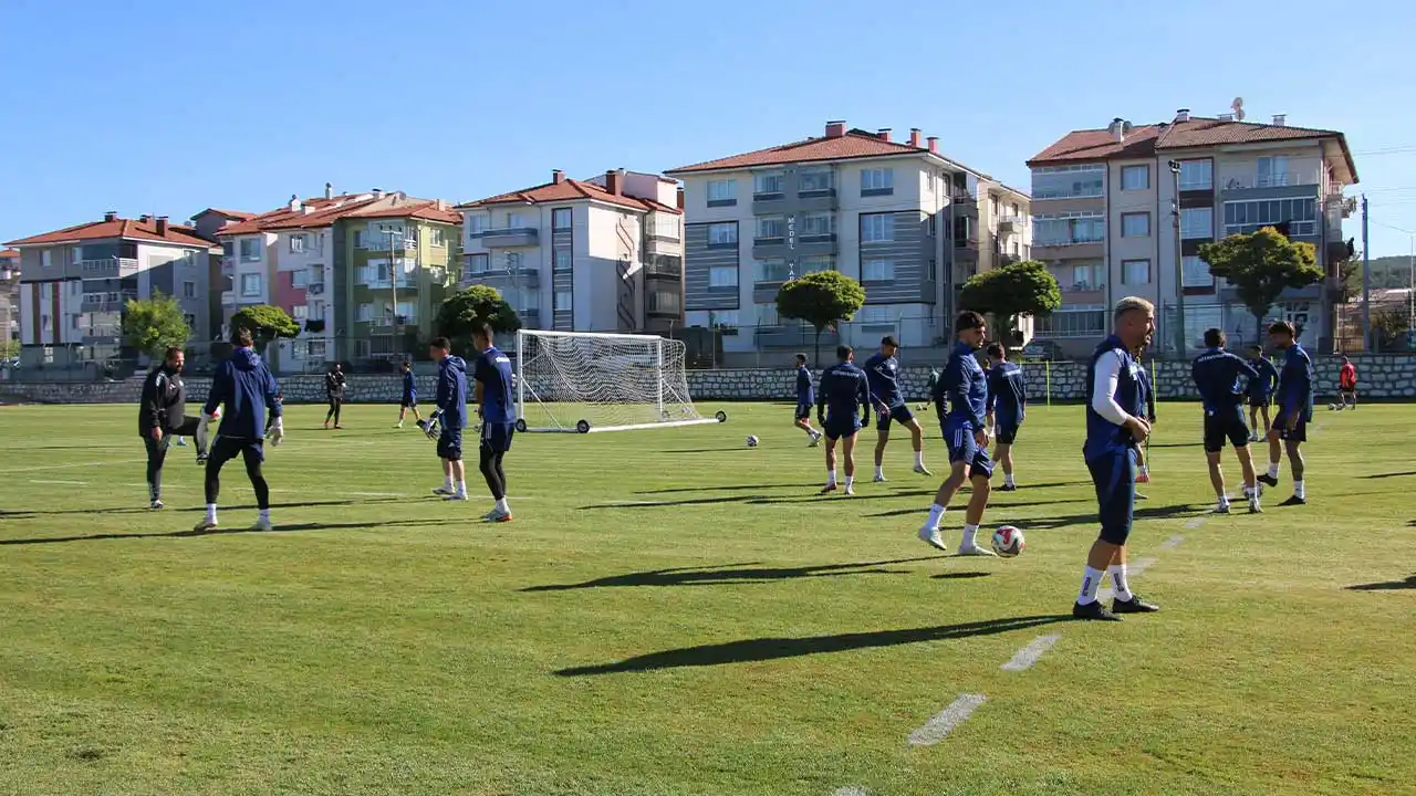 Kütahyaspor Başkanı Altınkaya, Taraftarı Maça Davet Etti3