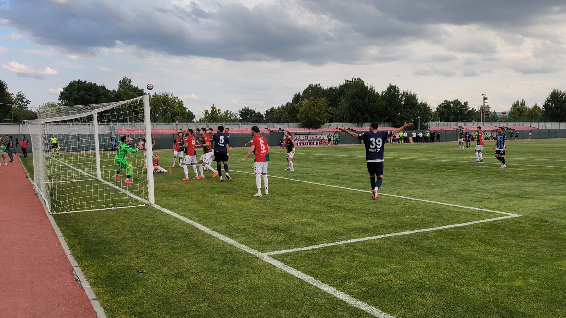 Kütahyaspor Ilk Yarıyı 1 Geride Kapattı