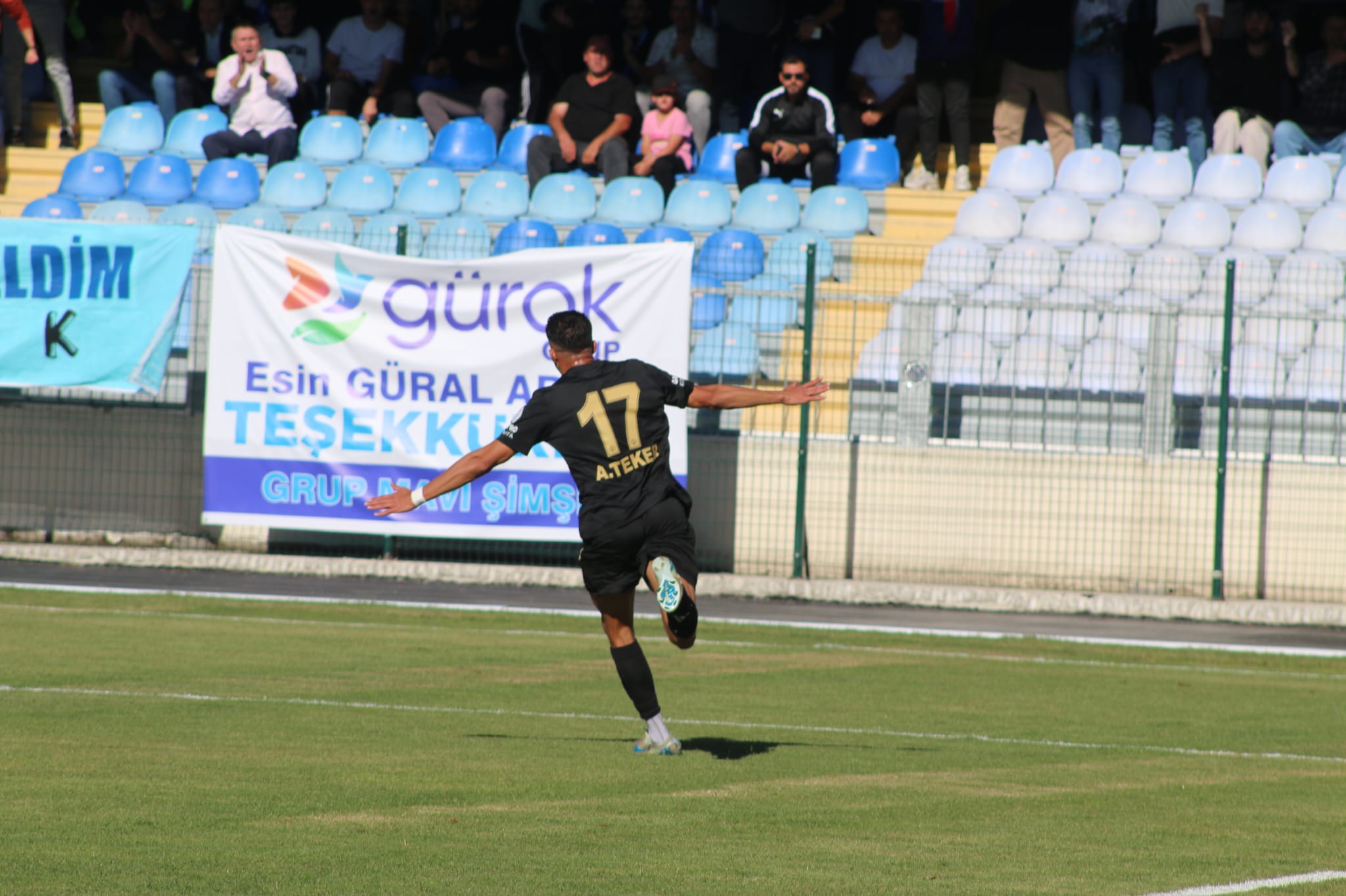 Kütahyaspor Ilk Yarıyı 1 Önde Kapattı (2)