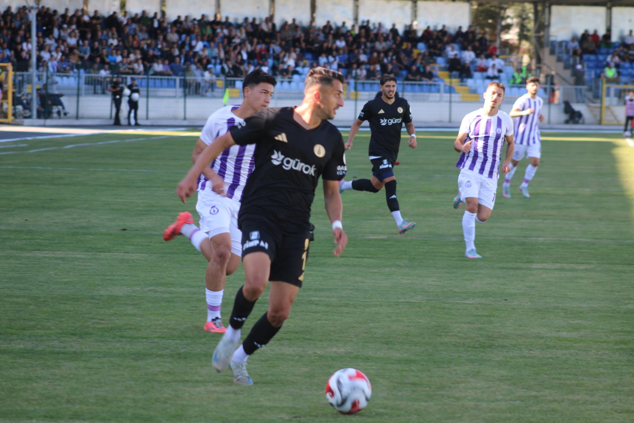 Kütahyaspor Ilk Yarıyı 1 Önde Kapattı (4)