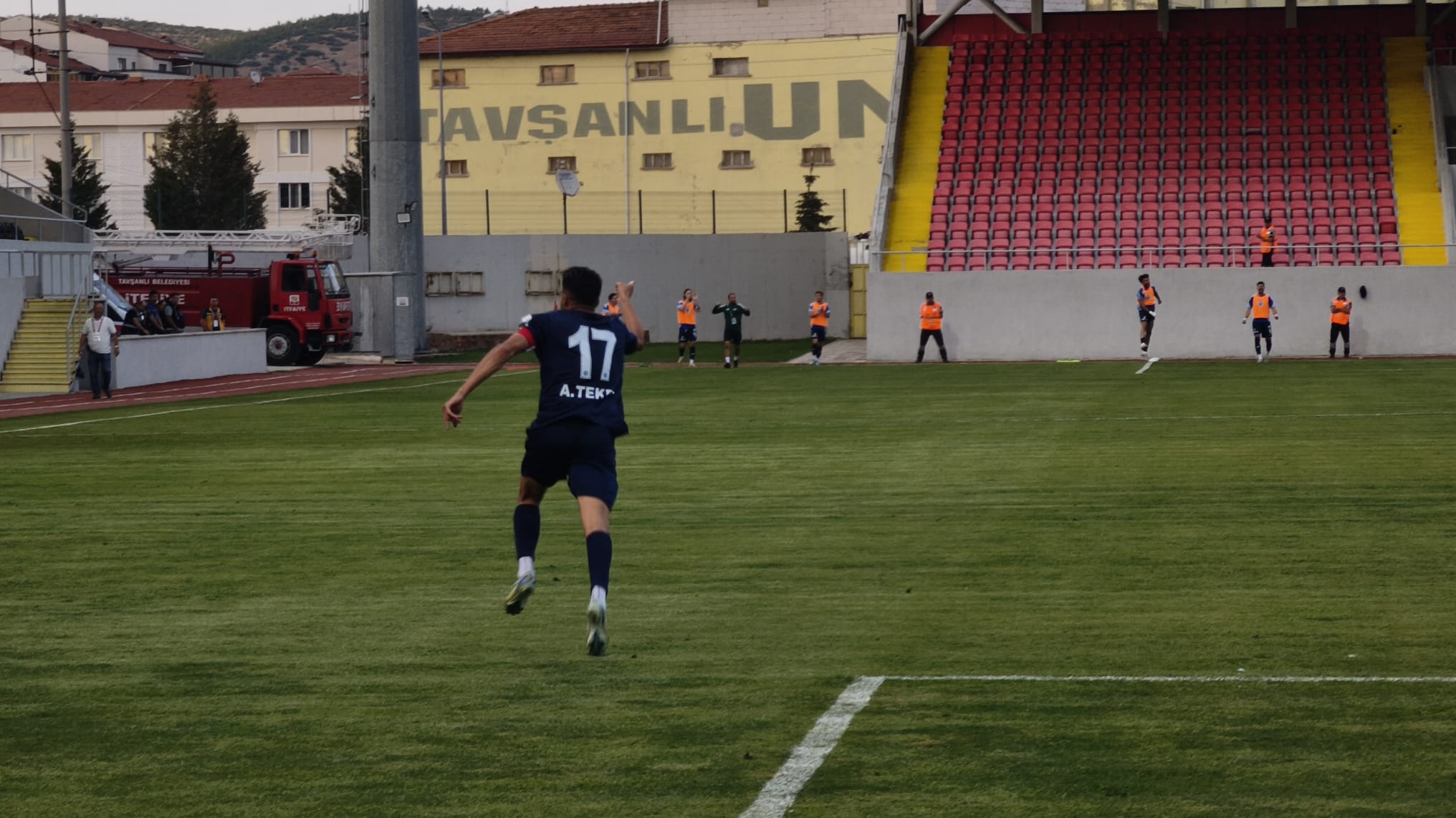 Kütahyaspor, Sahasında Karşıyaka’ya 2 1 Mağlup Oldu