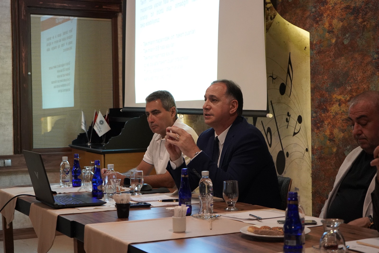 Mhk Başkanı Dr. Gündoğdu Kütahya’da Konuştu (2)