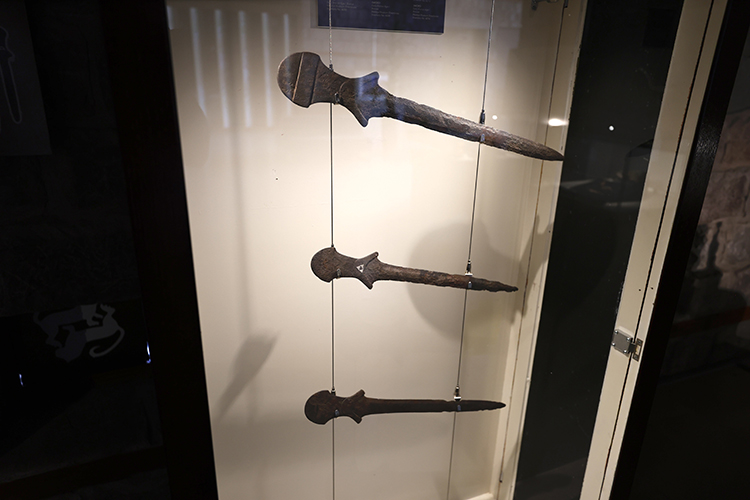 Arslantepe’deki 5 Bin 500 Yıllık Kılıçlar Tarihe Işık Tutuyor2