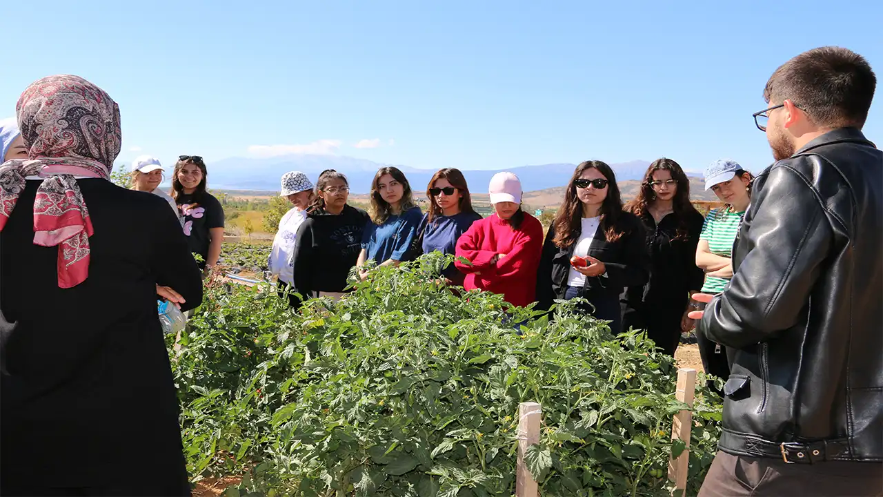 Aydınlı Gençler, Konya’da Tarım Ve Inovasyon Kampına Katıldı 1