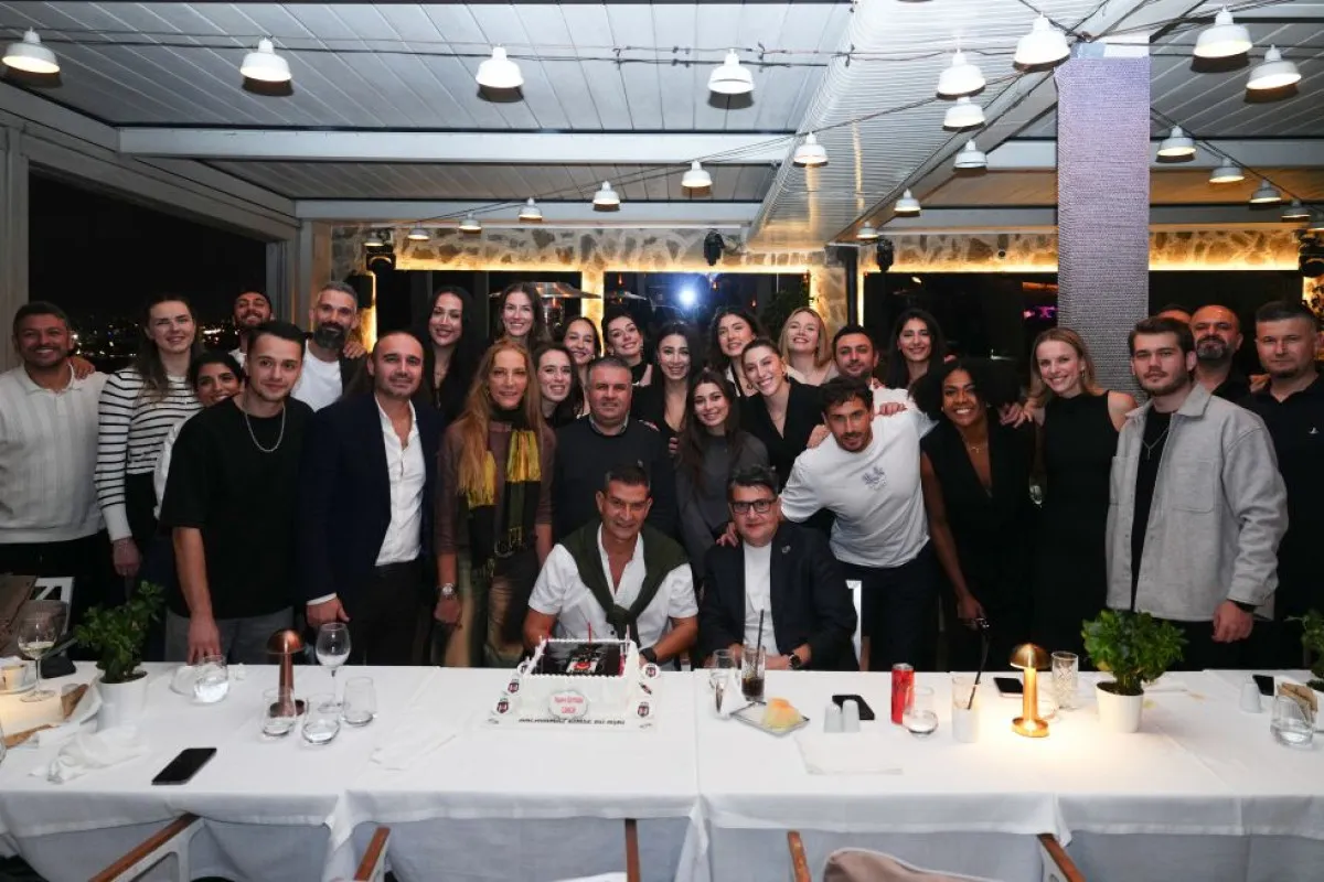 Beşiktaş Kadın Voleybol Takımı Yemekte Buluştu1