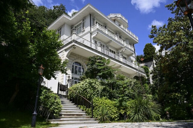 Boğazın En Pahalı Köşklerinden Biri Satıldı