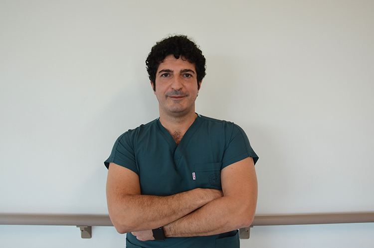 Bursa'da Bir Baba, Oğluna Böbreğini Verdi2