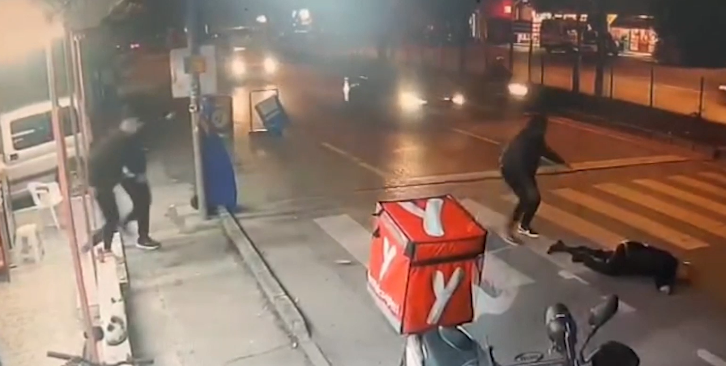 Bursa’da Motosikletin Çarptığı Yaya Ağır Yaralandı2 2025 10 23 155325