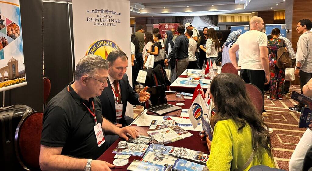 Dpü, Tunus’ta Türk Üniversitelerini Tanıttı1