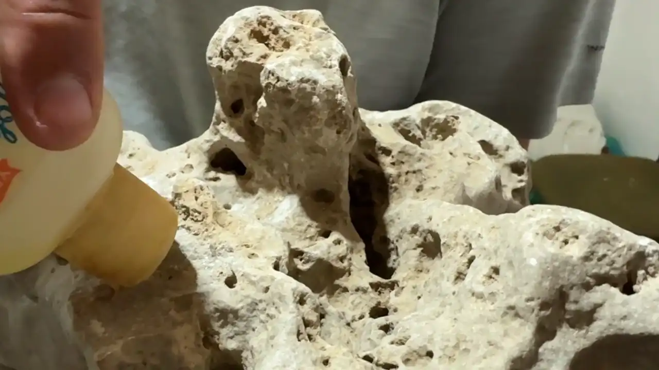 Elazığlı Çiftçi Meteor Taşı Koleksiyonu Oluşturdu3